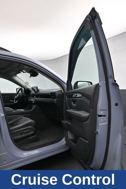 Used 2023 Honda Pilot Elite image 14