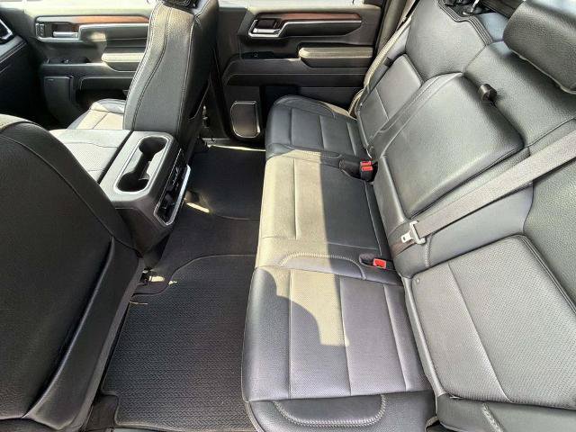 Used 2024 GMC Sierra 3500 Denali w/ Denali Reserve Package AWD/4WD image 24
