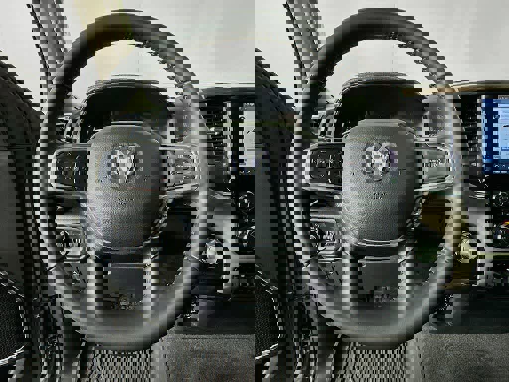 Used 2022 RAM 1500 Laramie image 19