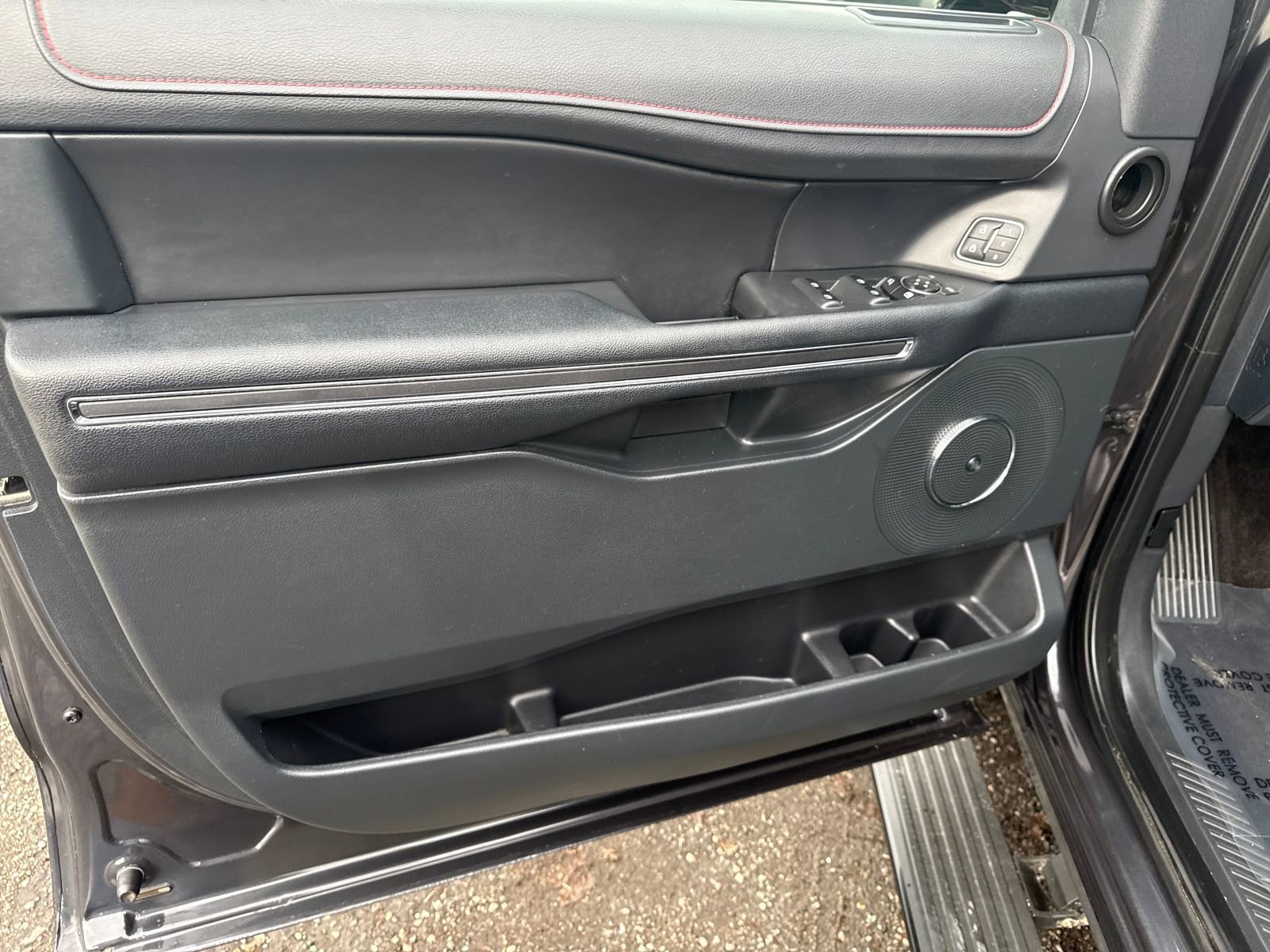 Certified 2022 Ford Expedition Max Limited image 10