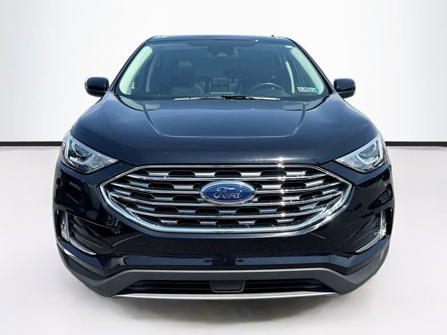 Certified 2022 Ford Edge SEL w/ Convenience Package AWD/4WD image 3