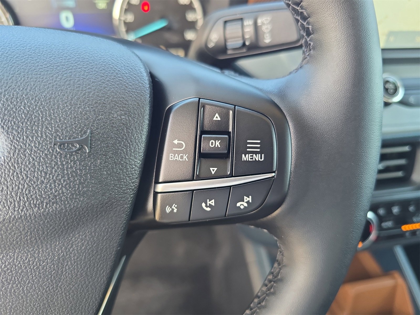 Certified 2024 Ford Maverick Lariat image 23