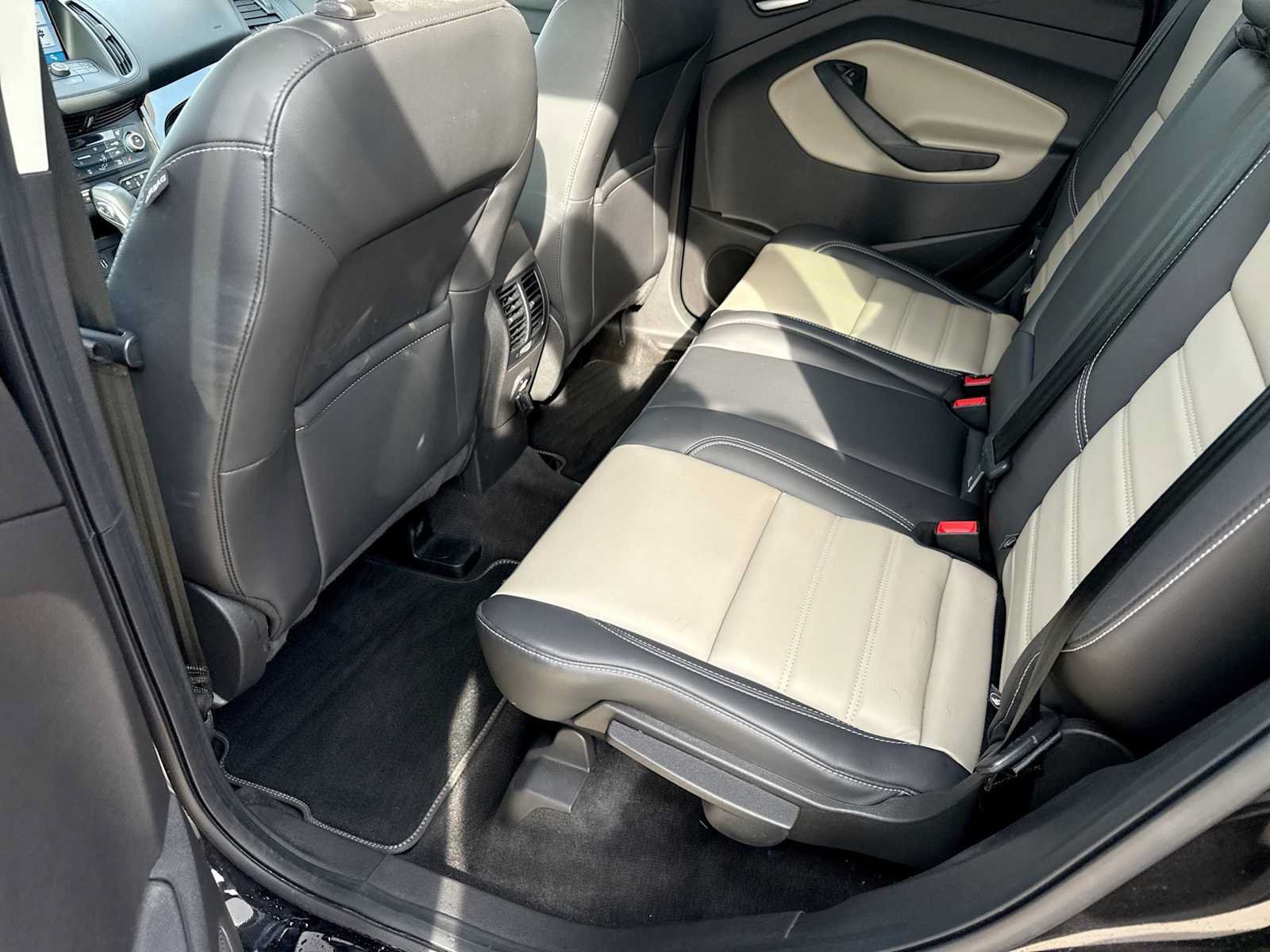 Certified 2019 Ford Escape SEL AWD/4WD image 18