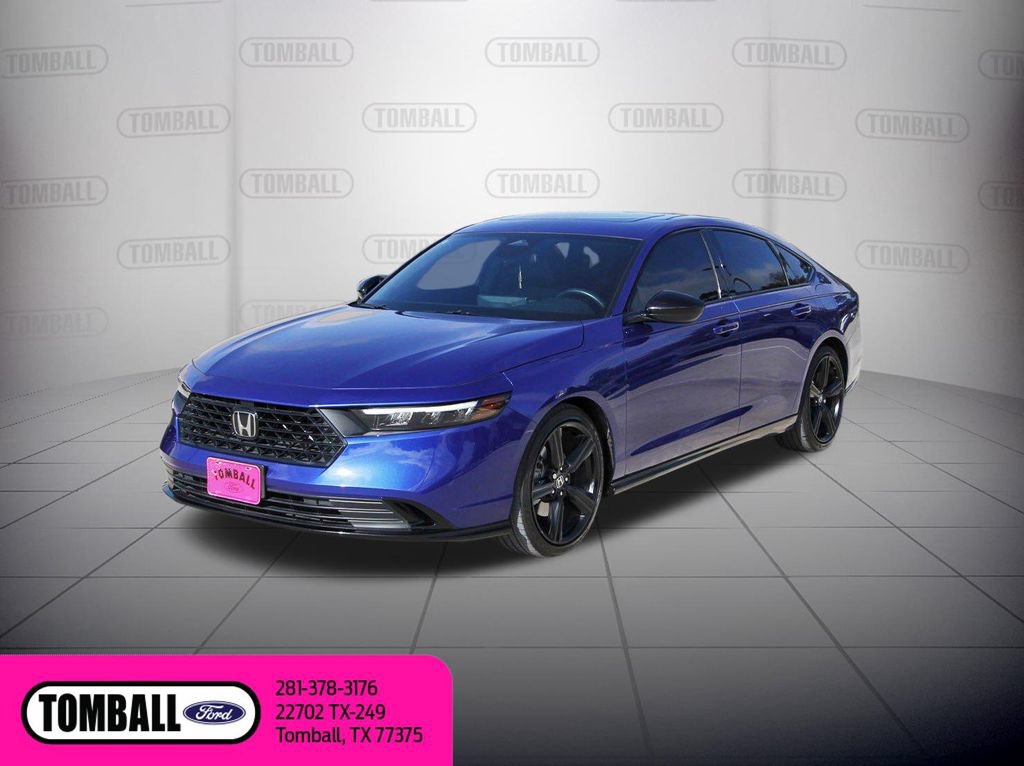 Used 2025 Honda Accord Sport image 3