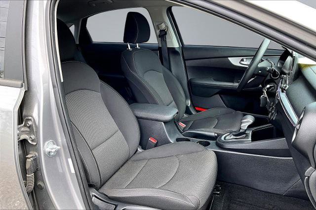 Used 2023 Kia Forte GT-Line w/ GT-Line Premium Package FWD image 7