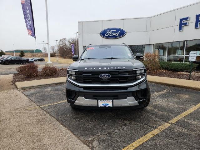 Certified 2025 Ford Expedition Max Platinum image 8