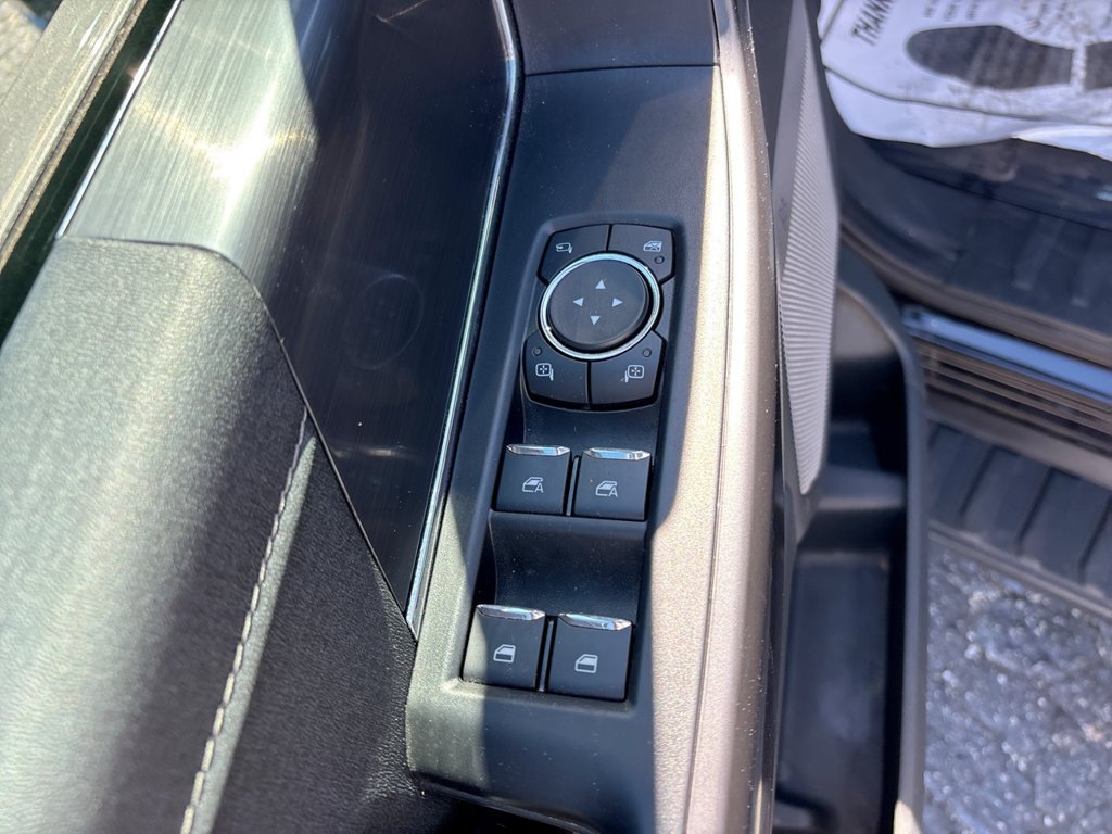 Certified 2025 Ford F150 Lariat AWD/4WD image 28