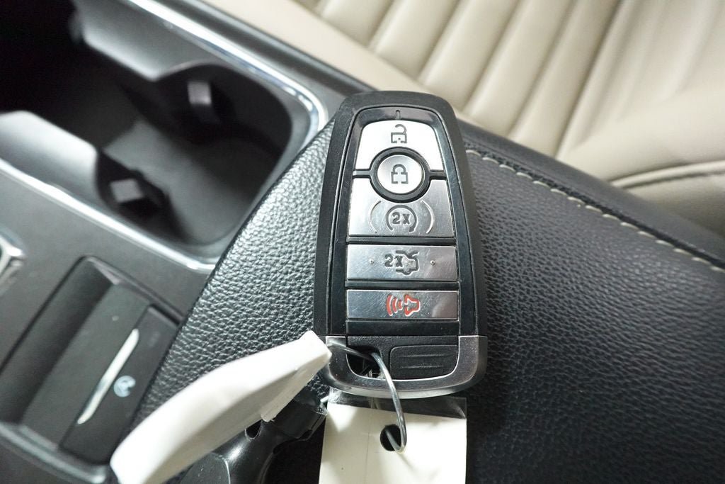 Certified 2019 Ford Fusion SEL FWD image 23