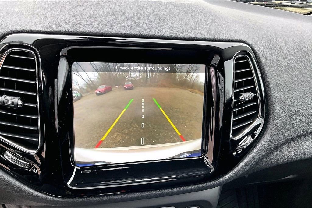 Used 2019 Jeep Compass Limited image 20