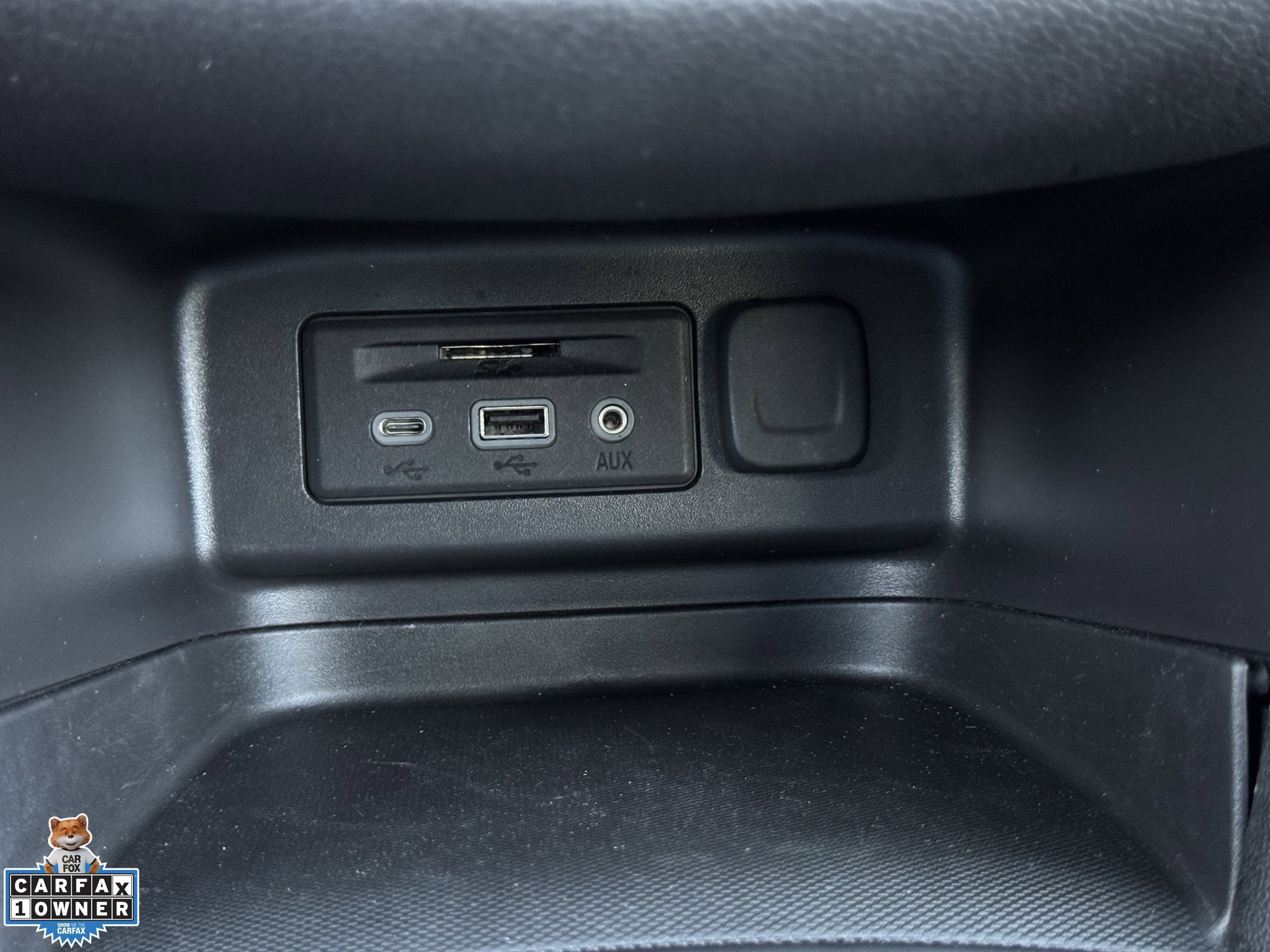 Used 2024 Chevrolet Equinox RS w/ RS Leather Package FWD image 21