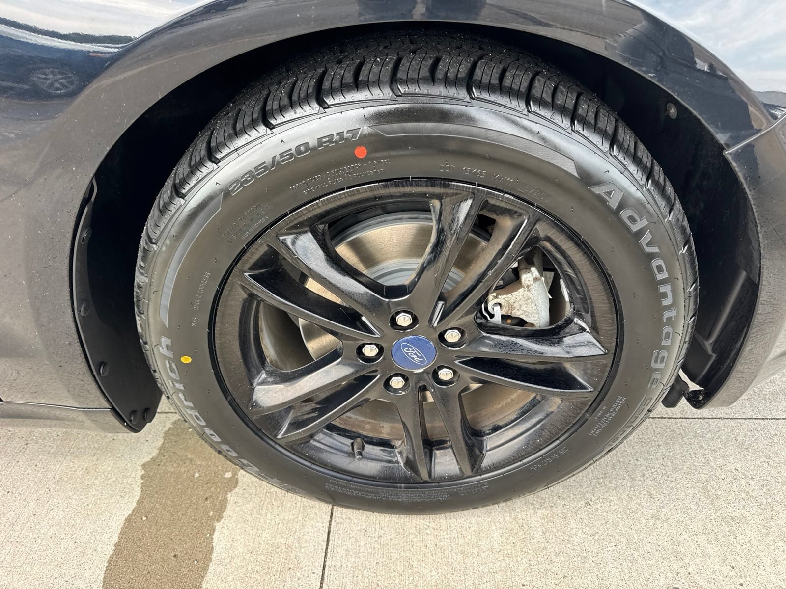 Certified 2018 Ford Fusion SE w/ Fusion SE Technology Package FWD image 20