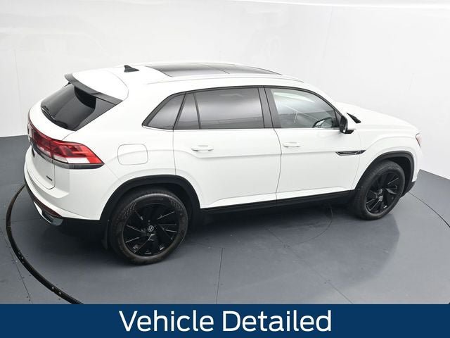 Used 2024 Volkswagen Atlas Cross Sport SE AWD/4WD image 25