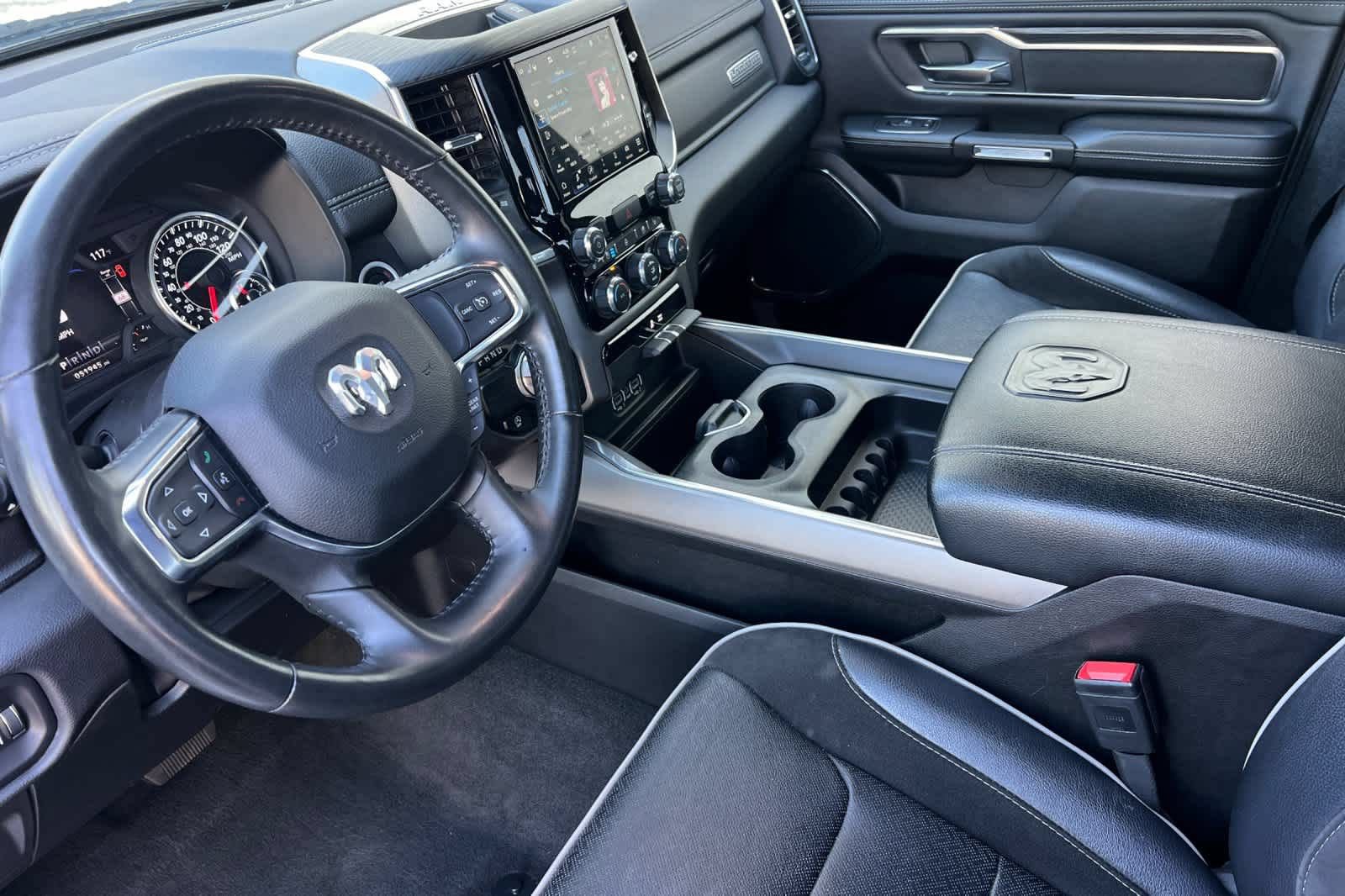 Used 2024 RAM 1500 Laramie RWD image 11