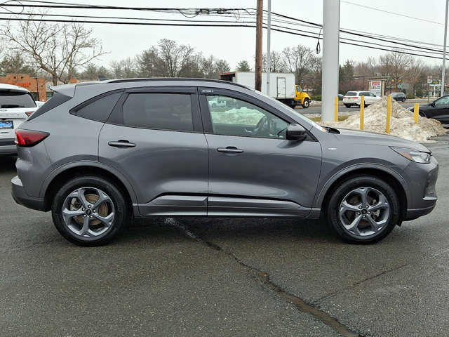 Certified 2023 Ford Escape ST-Line Select w/ Tech Pack #1 image 3