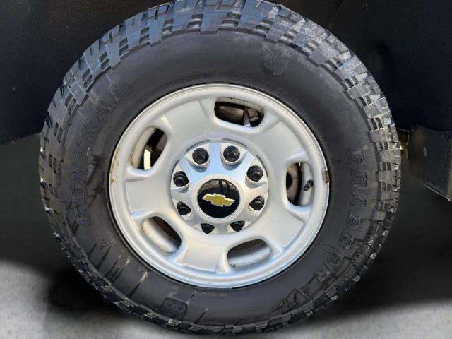 Used 2021 Chevrolet Silverado 2500 W/T w/ WT Convenience Package image 36