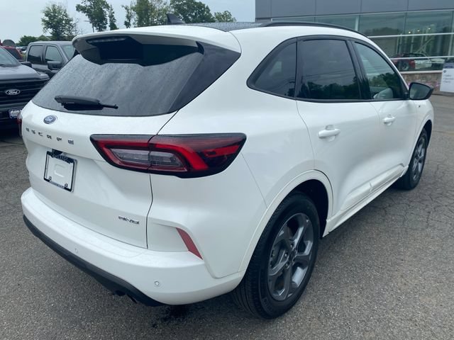 Certified 2024 Ford Escape ST-Line w/ Tech Pack #1 AWD/4WD image 7