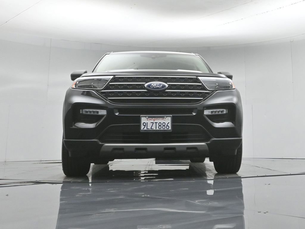 Certified 2024 Ford Explorer XLT w/ Equipment Group 202A RWD image 50