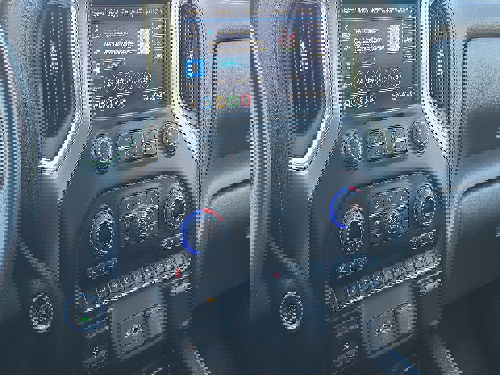 Used 2022 Chevrolet Silverado 2500 LTZ w/ LTZ Premium Package image 17