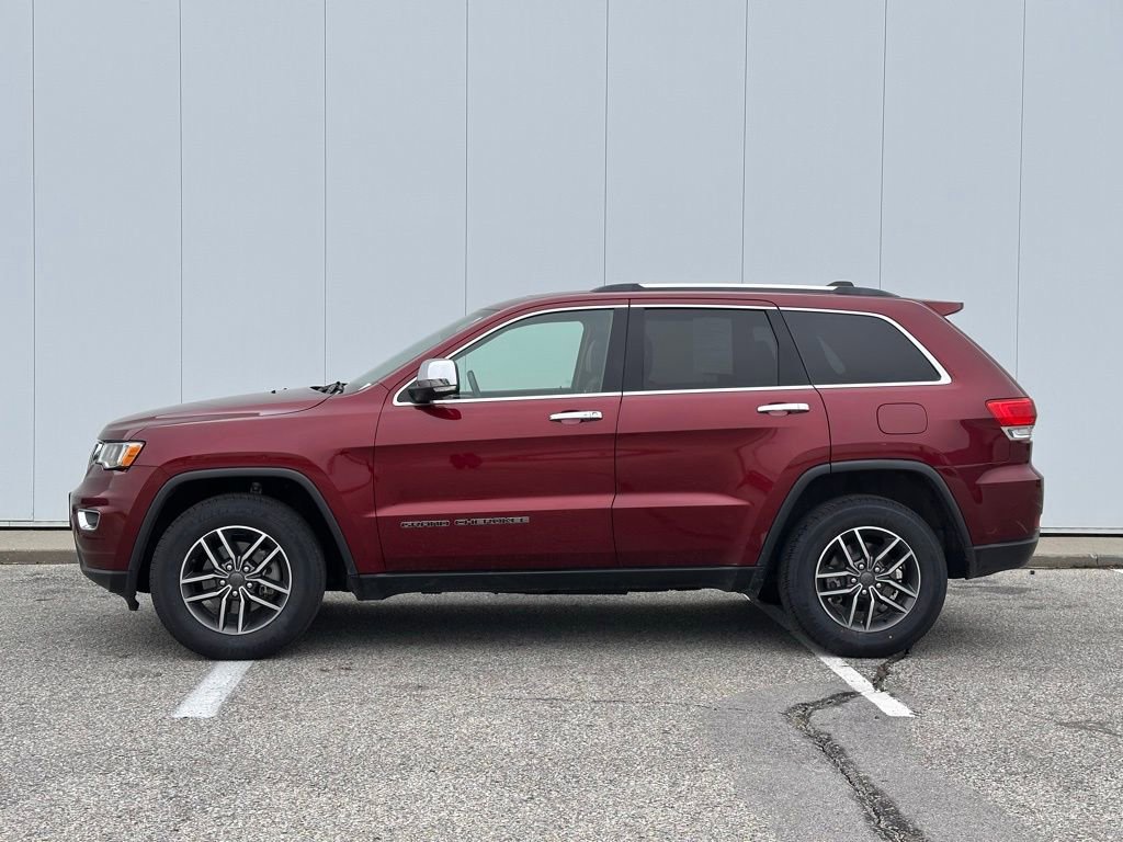 Used 2019 Jeep Grand Cherokee Limited AWD/4WD image 2