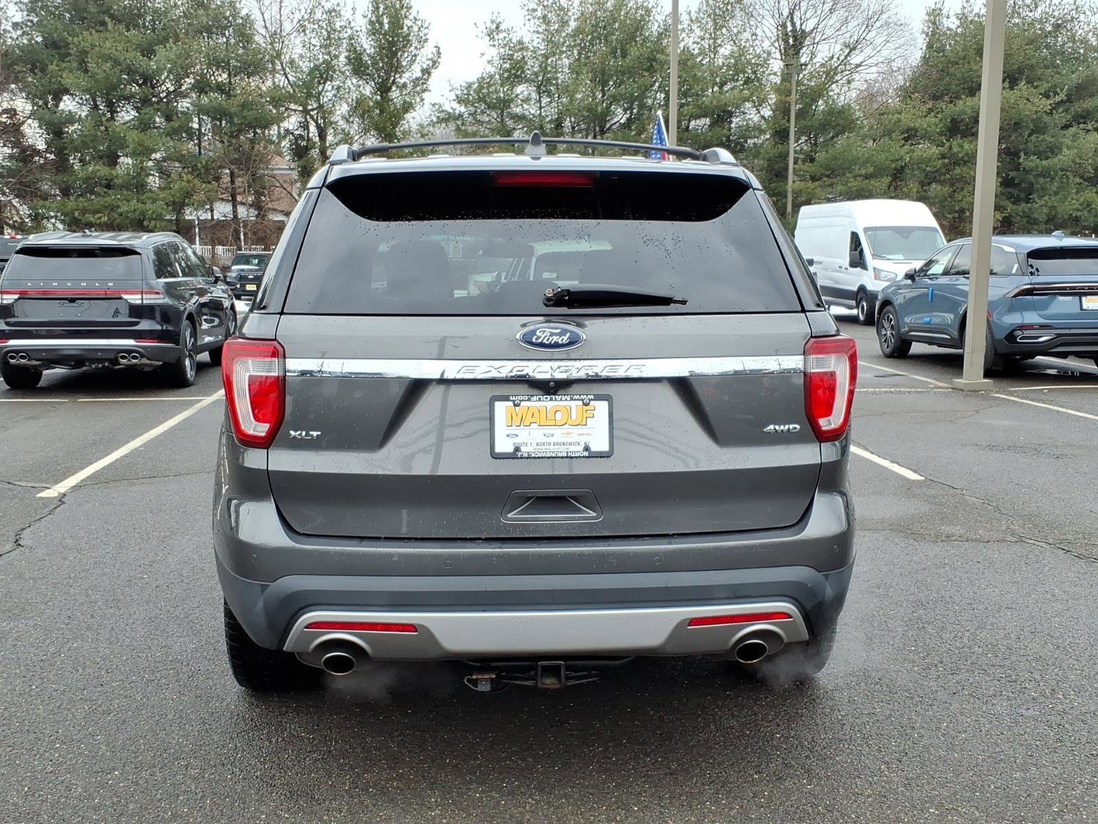 Certified 2017 Ford Explorer XLT w/ Equipment Group 202A image 6