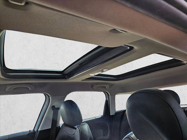 Used 2019 MINI Cooper Countryman S w/ Premium Package image 18