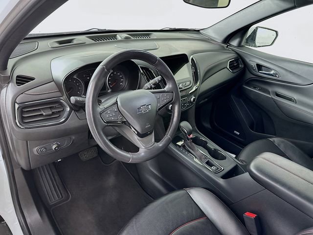 Used 2022 Chevrolet Equinox RS w/ RS Leather Package image 16
