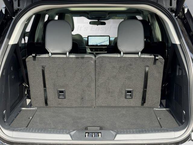 Certified 2025 Ford Explorer Active w/ Active Comfort Package image 25