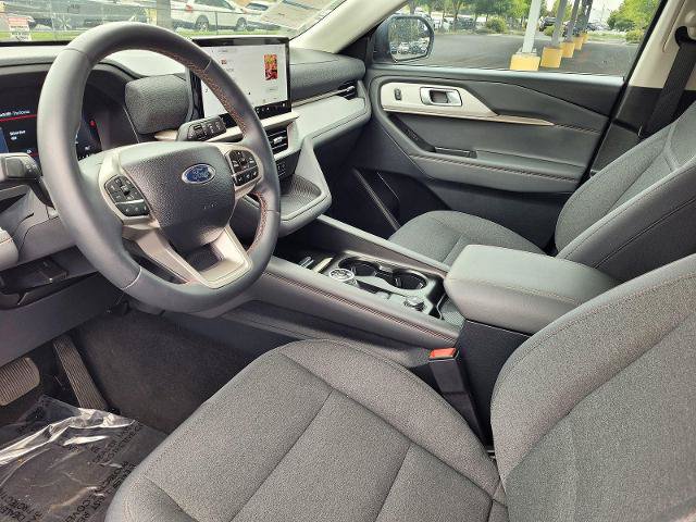 Certified 2025 Ford Explorer Active RWD image 12