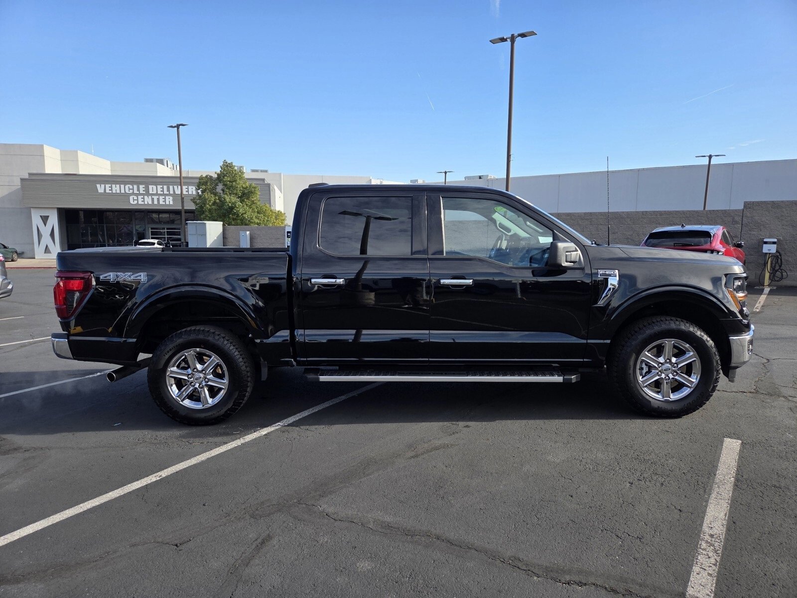 Certified 2025 Ford F150 XLT w/ Equipment Group 301A Standard image 6