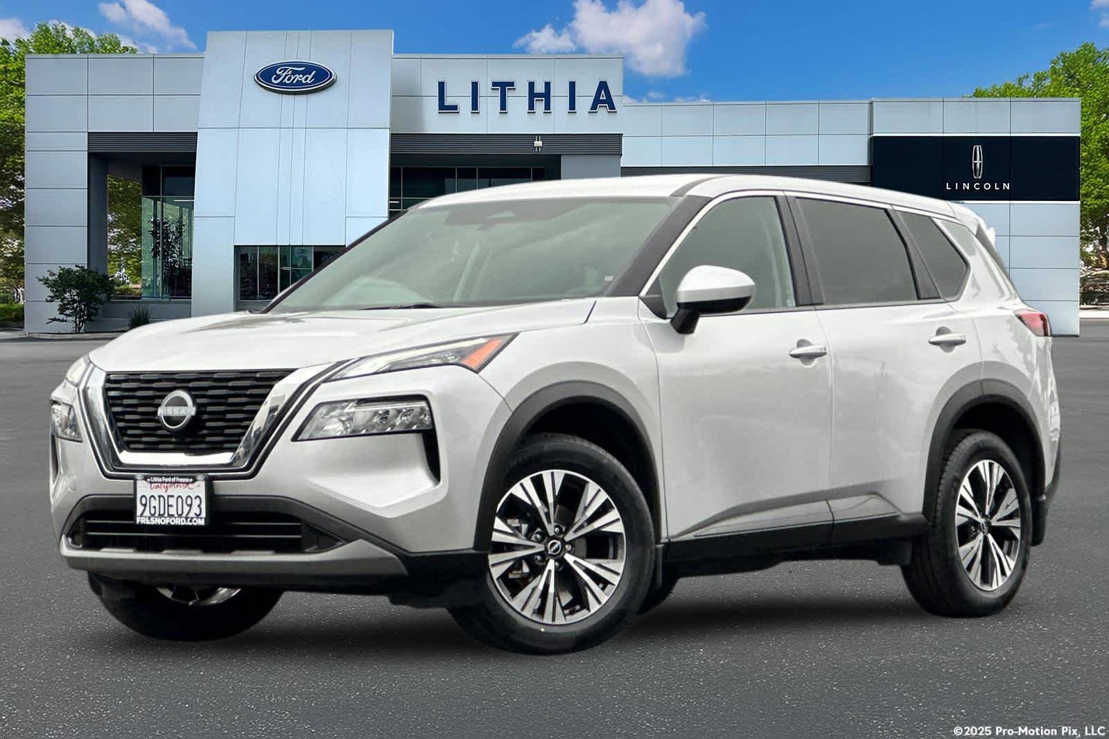 Used 2023 Nissan Rogue SV