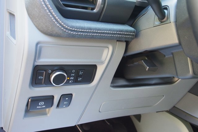 Certified 2025 Ford F150 Lightning Flash AWD/4WD image 20
