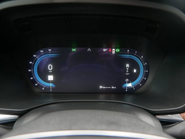 Used 2023 Volvo XC60 B5 Plus image 30