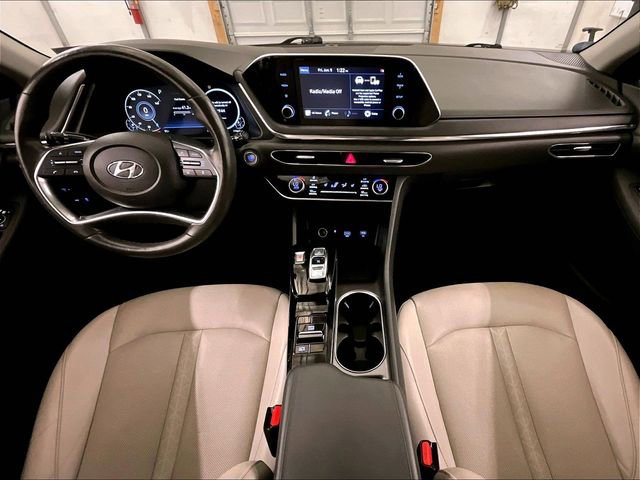 Used 2020 Hyundai Sonata SEL w/ Premium + Sunroof Package FWD image 14