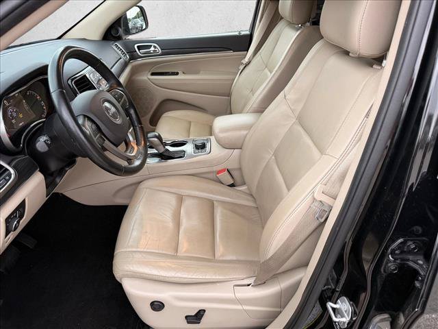 Used 2021 Jeep Grand Cherokee Limited AWD/4WD image 20