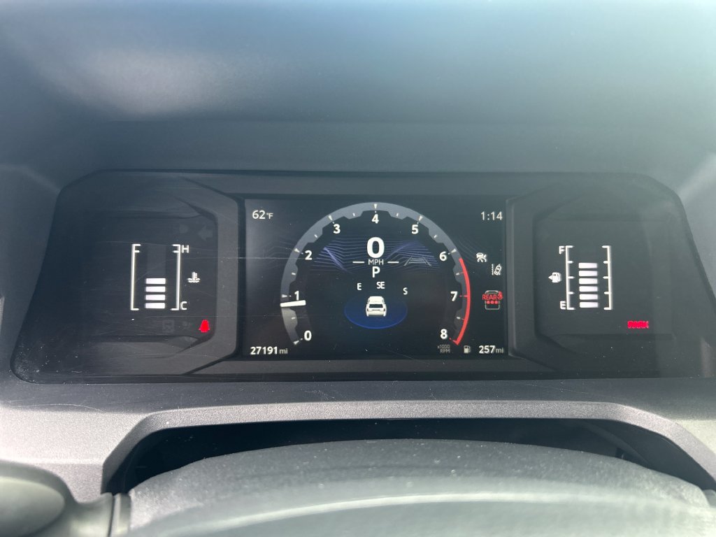 Used 2025 Toyota 4Runner SR5 AWD/4WD image 20