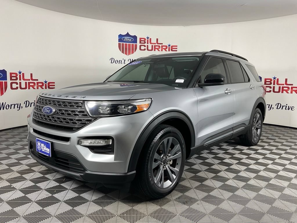 Certified 2022 Ford Explorer XLT w/ Equipment Group 202A AWD/4WD image 7