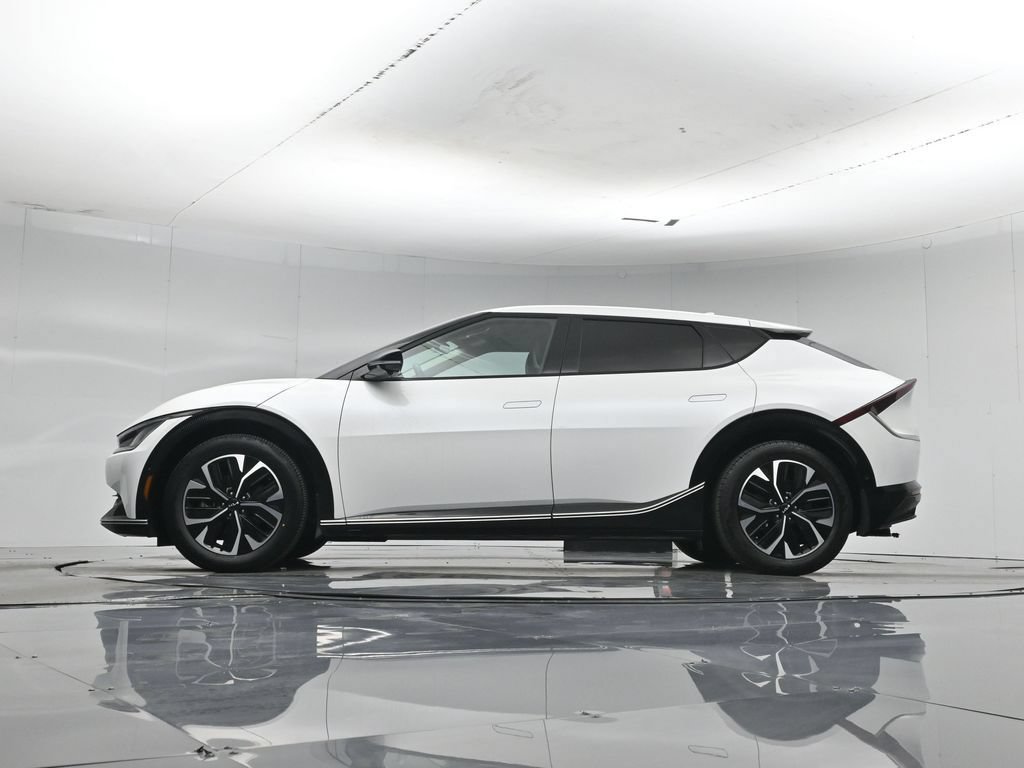 Used 2023 Kia EV6 Wind w/ Wind Technology Package AWD/4WD image 54