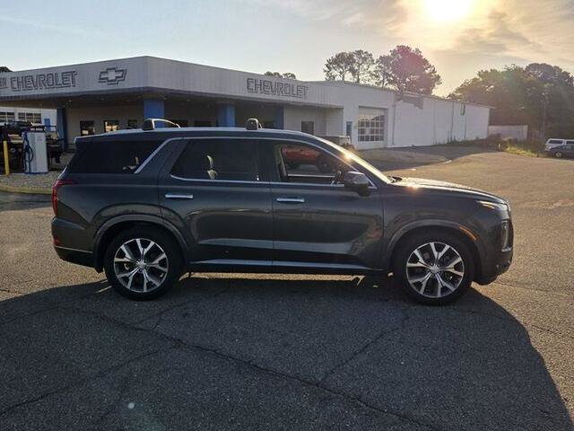 Used 2022 Hyundai Palisade Limited w/ Cargo Package FWD image 14