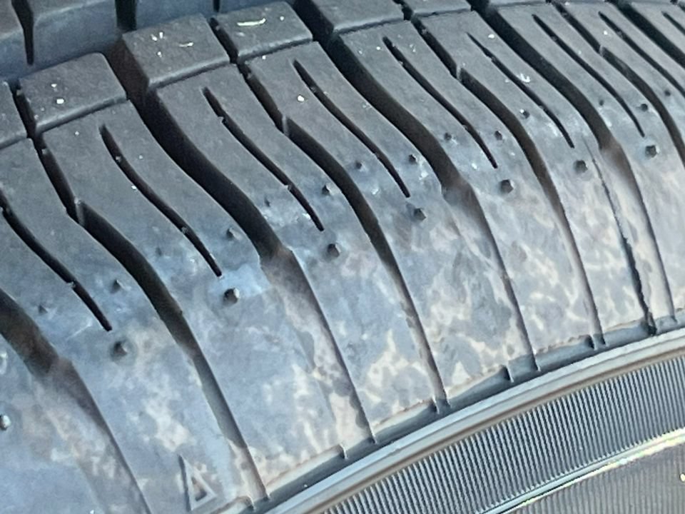 Used 2026 Chrysler Pacifica Select FWD image 9