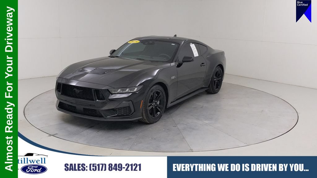 Certified 2025 Ford Mustang GT RWD image 1
