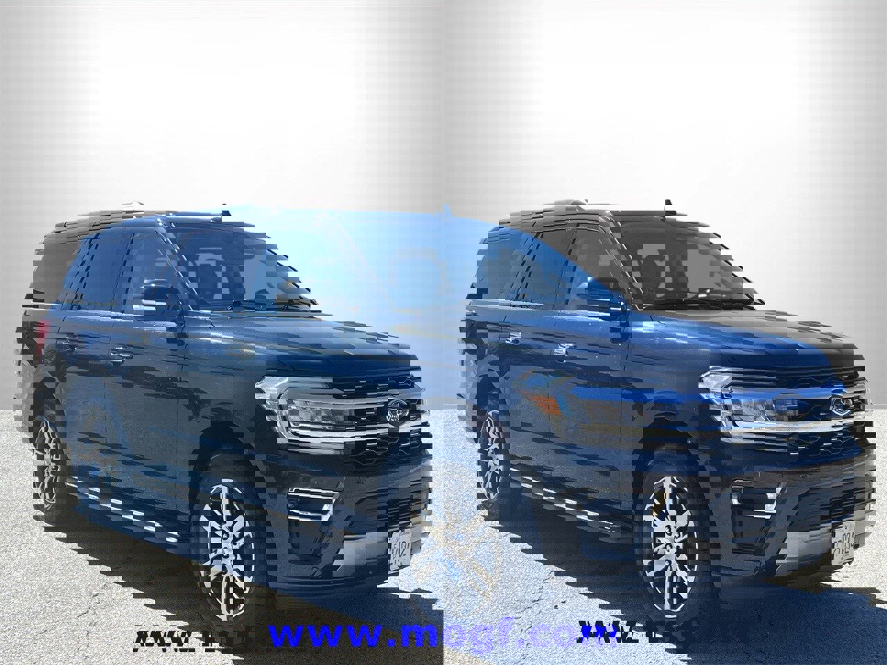 Certified 2024 Ford Expedition Max Limited image 4