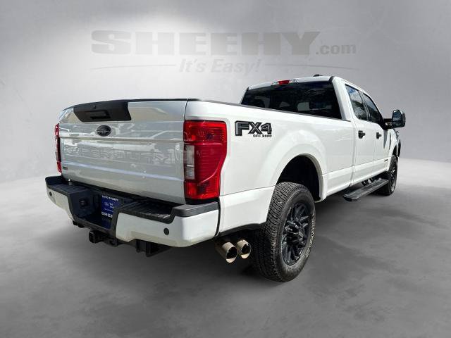 Certified 2022 Ford F250 XLT w/ Black Appearance Package AWD/4WD image 11