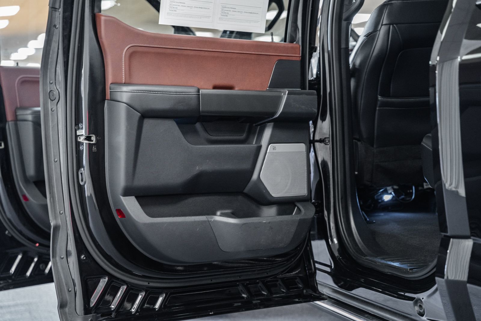 Certified 2023 Ford F150 Lariat w/ Equipment Group 502A High image 44