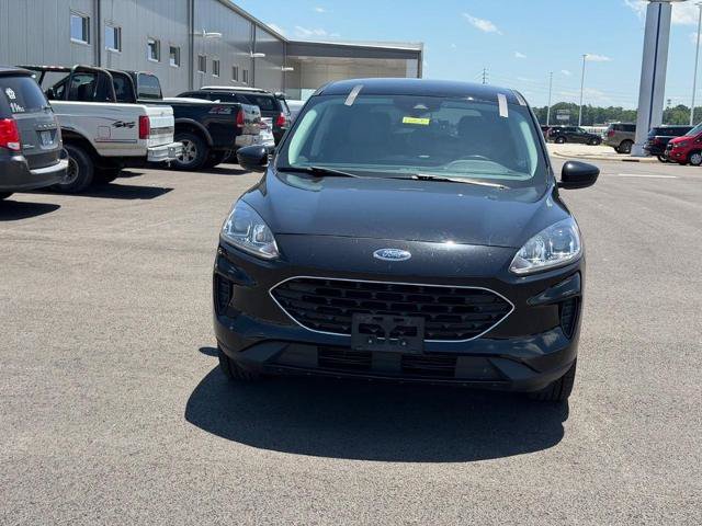 Certified 2021 Ford Escape SE w/ SE Sport Appearance Package AWD/4WD image 2