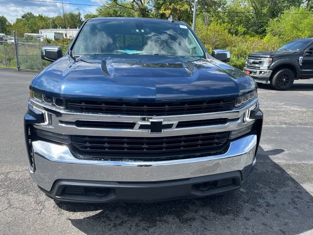 Used 2022 Chevrolet Silverado 1500 LT AWD/4WD image 3