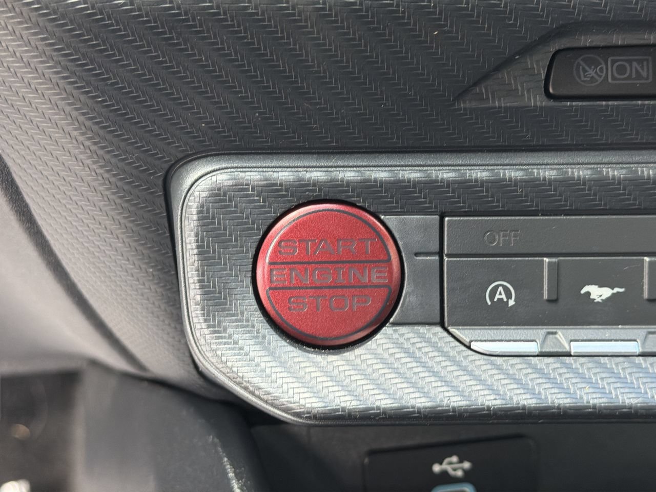 Certified 2024 Ford Mustang Coupe RWD image 27
