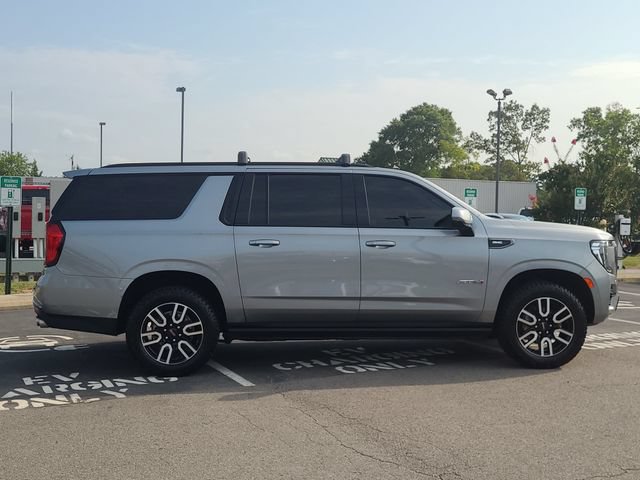 Used 2024 GMC Yukon XL AT4 AWD/4WD image 4