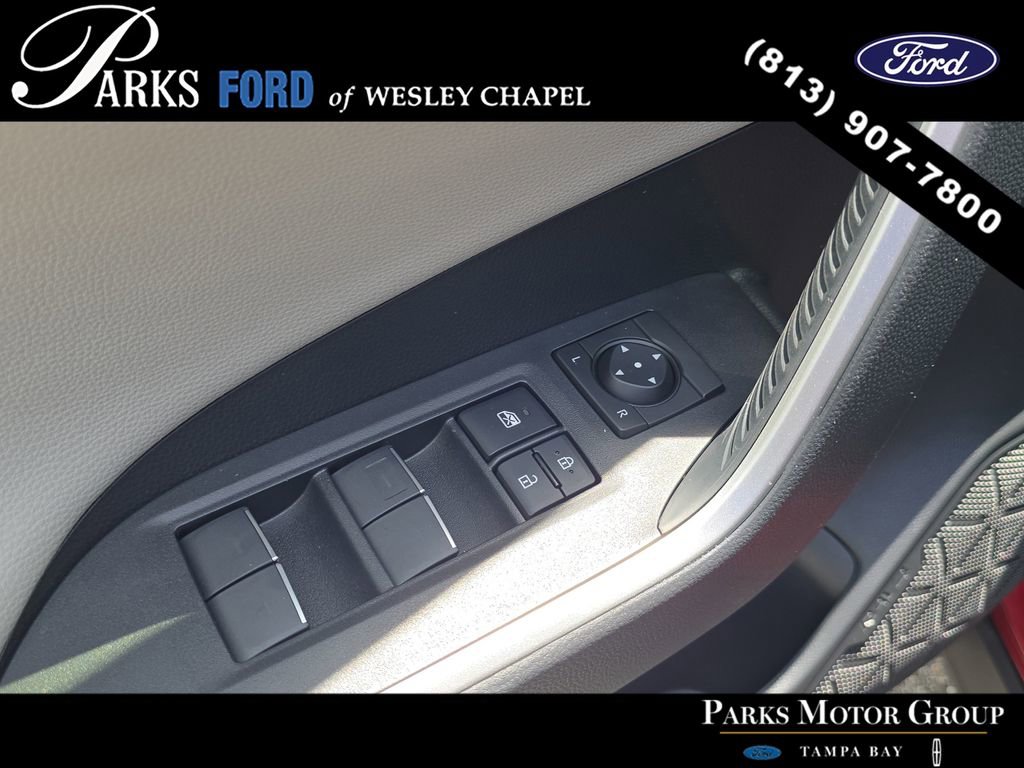 Used 2023 Toyota RAV4 Limited AWD/4WD image 18