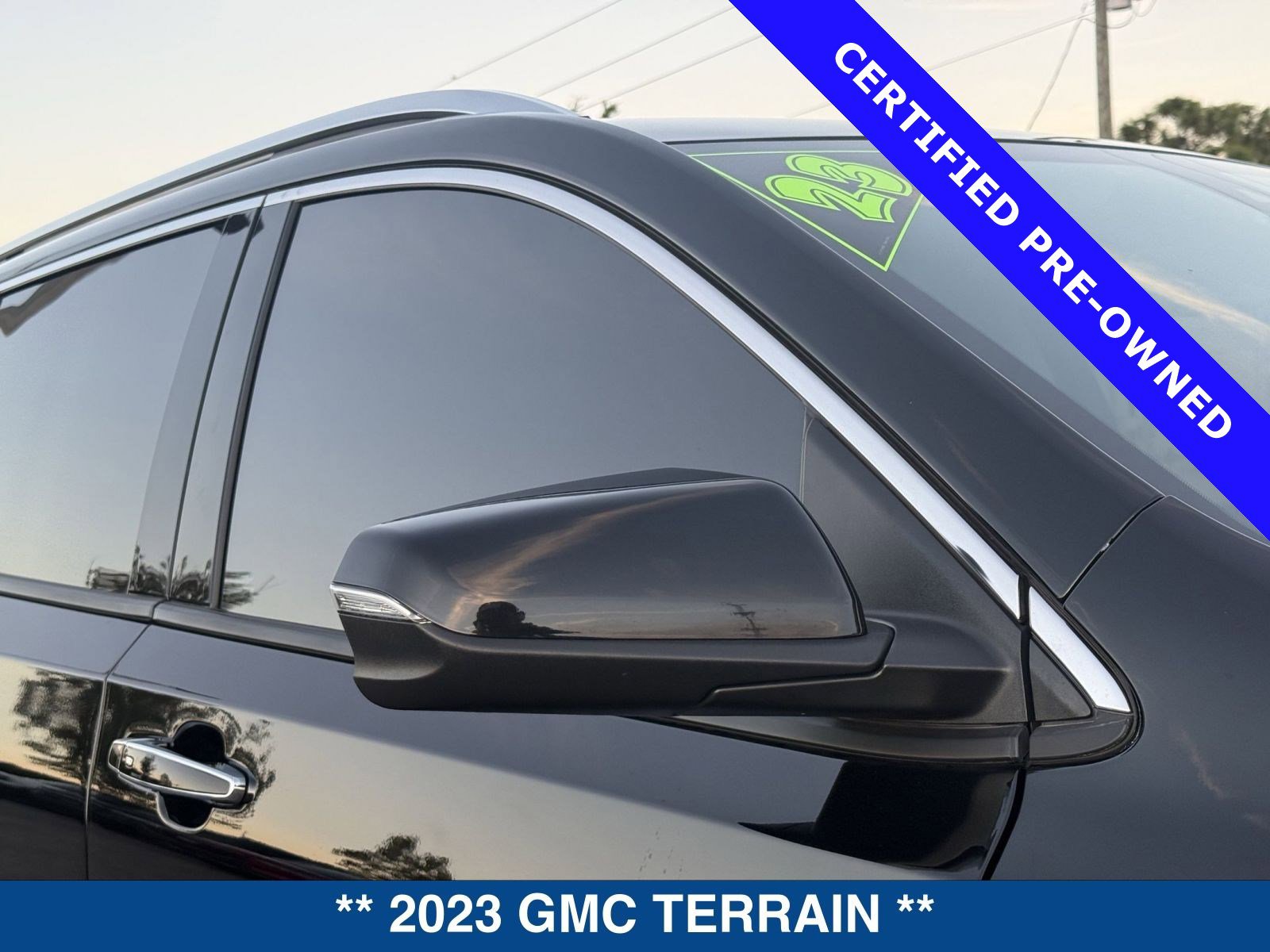 Used 2023 GMC Terrain Denali image 10