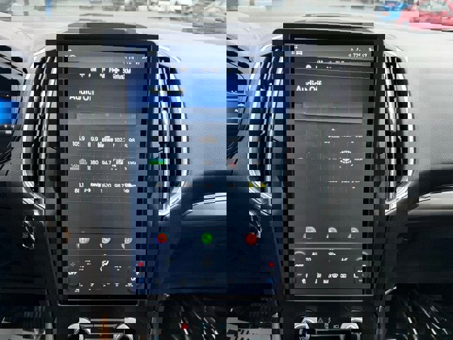 Certified 2022 Ford Edge Titanium image 15